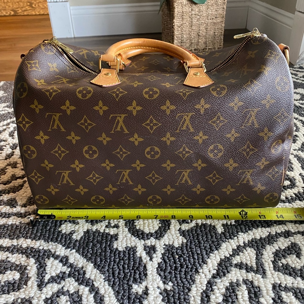 Louis Vuitton Brown Monogram Canvas Crossbody Bag with Tan Leather Strap - Picture 5 of 16